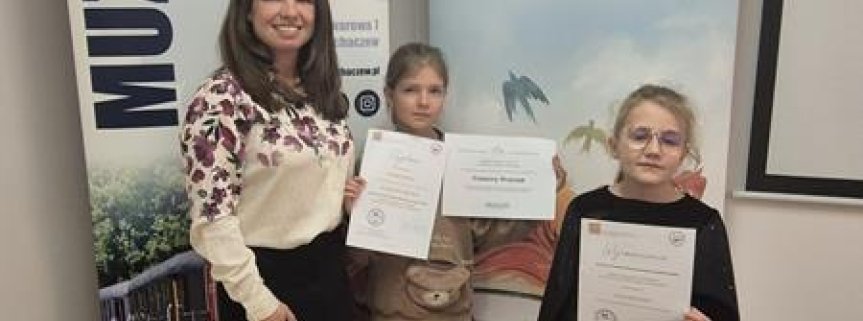 Uroczyste wręczenie nagród w Powiatowym Konkursie Fotograficznym 