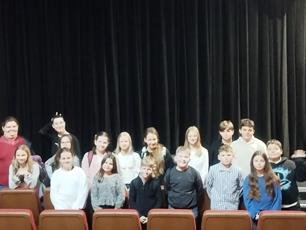 Wycieczka do Warszawy na spektakl teatralny " Tajemniczy Ogród".